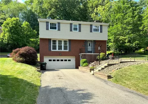 1883 Concord Dr, Allison Park, PA 15101