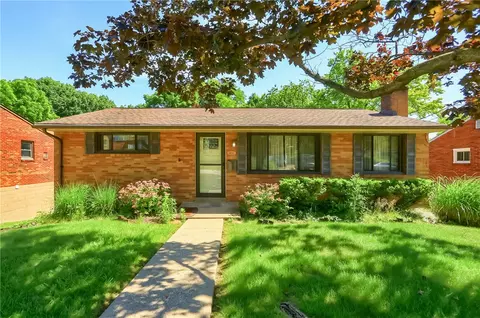 3631 Wallace Dr, Pittsburgh, PA 15227