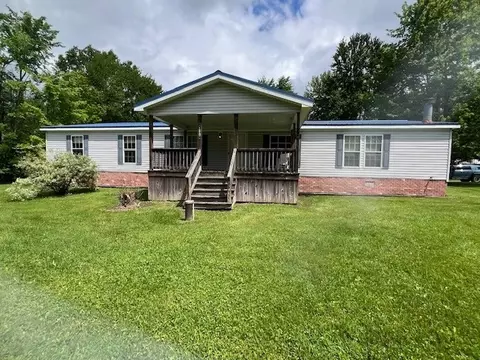 1306 Duff Dr, Linesville, PA 16424