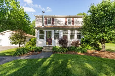 1112 Bend Rd, Mercer, PA 16137