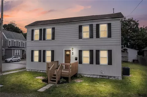 614 5th St, New Brighton, PA 15066