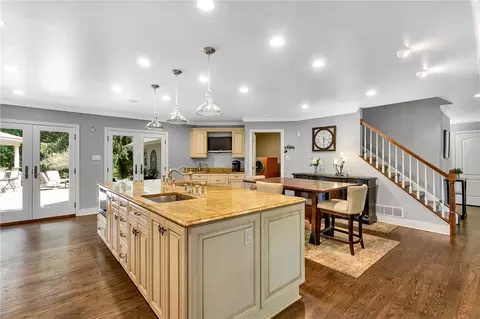 4901 Simmons Cir, Export, PA 15632 photo 14