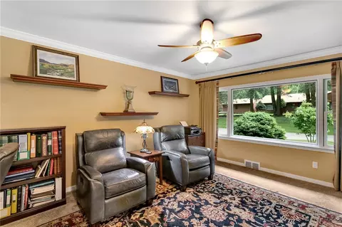 4901 Simmons Cir, Export, PA 15632 photo 35