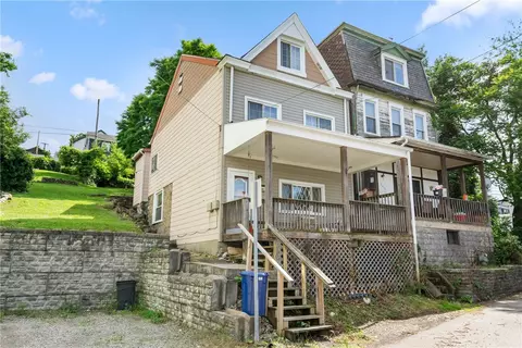 38 Holt St, Pittsburgh, PA 15203