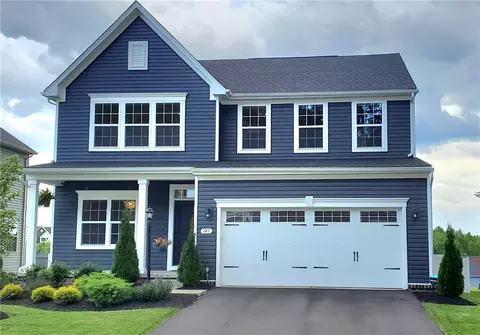 145 Horseshoe Dr, Oakdale, PA 15071