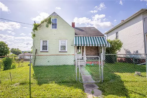1109 4th St, Hiller, PA 15444