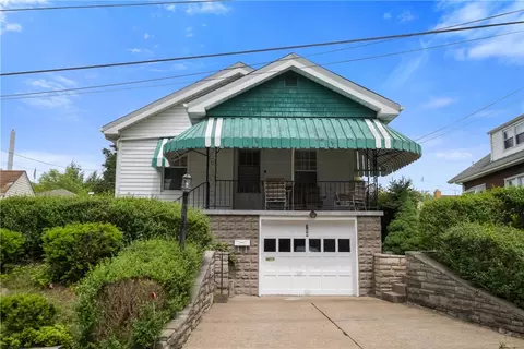 704 Louann St, Pittsburgh, PA 15223
