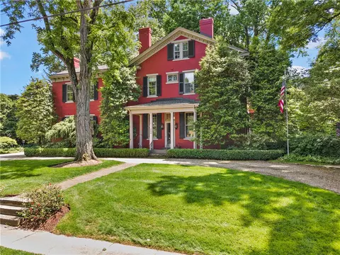204 Edgeworth Ln, Sewickley, PA 15143