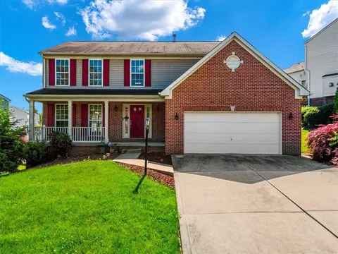 182 Valley View Dr, Belle Vernon, PA 15012