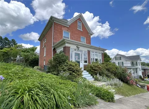 41 Grant St, Greensburg, PA 15601