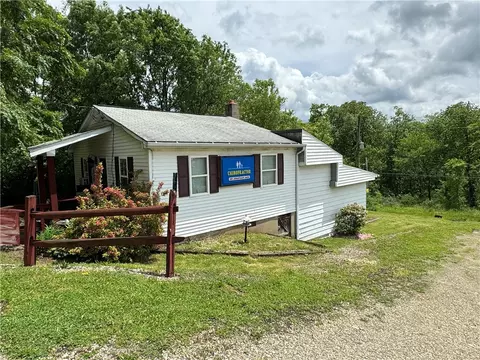 1961 Philadelphia Street Indiana Pa, Indiana, PA 15701