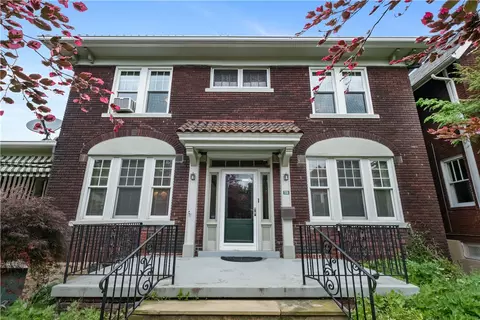 215 Gladstone Rd, Pittsburgh, PA 15217
