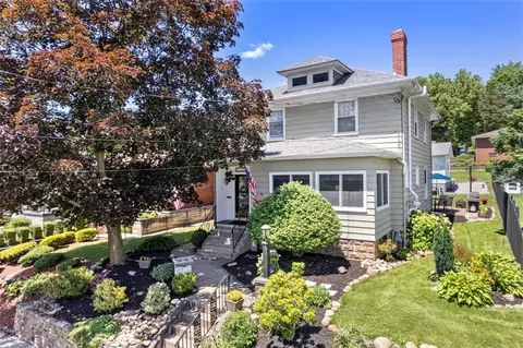 1120 6th St, Beaver, PA 15009