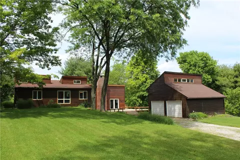 182 Whittengale Rd, Oakdale, PA 15071
