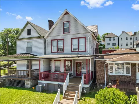 107 Mckean Ave, Donora, PA 15033