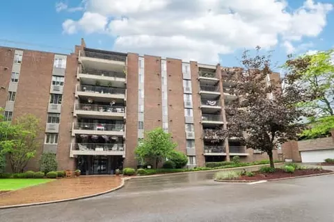 201 Grant #512, Sewickley, PA 15143