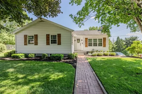 4000 Sunflower Rd, New Brighton, PA 15066