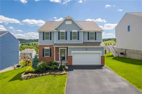 441 Gardenia Dr, Belle Vernon, PA 15012