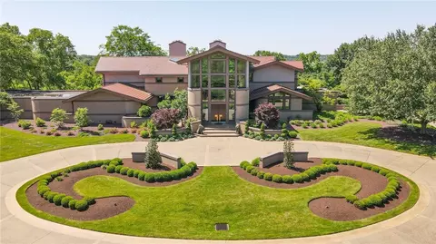 781 Church Hill Rd, Finleyville, PA 15332
