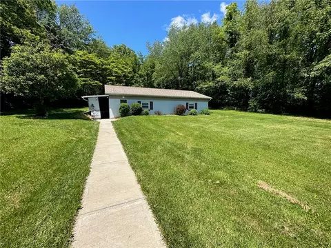 181 Firehall Rd, New Castle, PA 16101