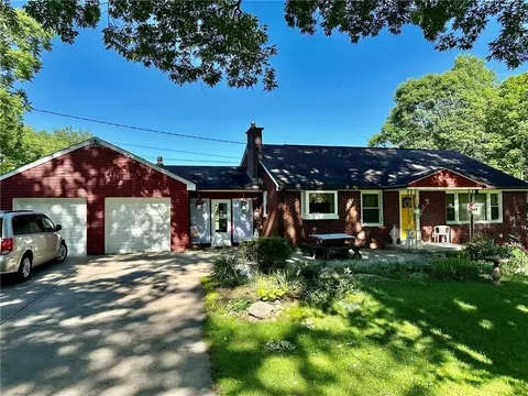 1176 White Cloud Rd, Apollo, PA 15613