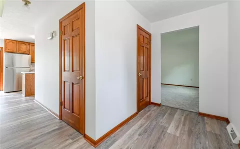 Entry Way - 114 Douglas Ln, Monaca, PA 15061 photo 2 of 6