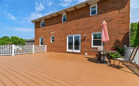 Exterior - 114 Douglas Ln, Monaca, PA 15061 photo 9 of 13