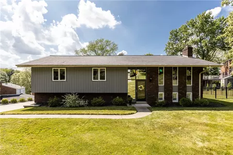 124 Windgate Dr, Wexford, PA 15090