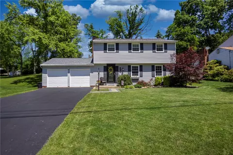 2605 Sapling St, Allison Park, PA 15101