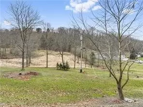 lot Apt 12 Vaneal Rd, Washington, PA 15301