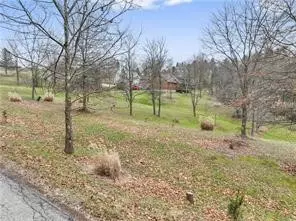 lot Apt 13 Vaneal Rd, Washington, PA 15301