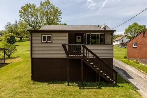 1263 Weirich Ave, Washington, PA 15301