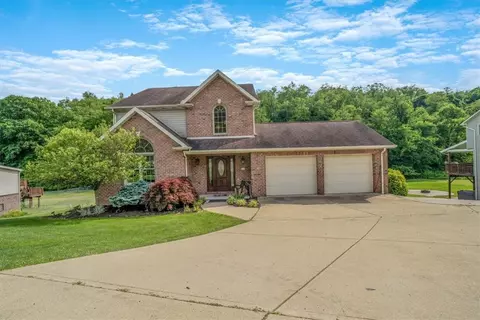 630 Lakeview Dr, Washington, PA 15301