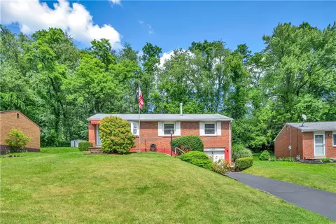 511 Semple Dr, Irwin, PA 15642