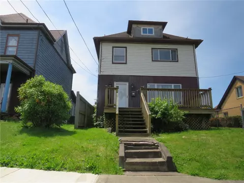 415 N 5th St, Clairton, PA 15025