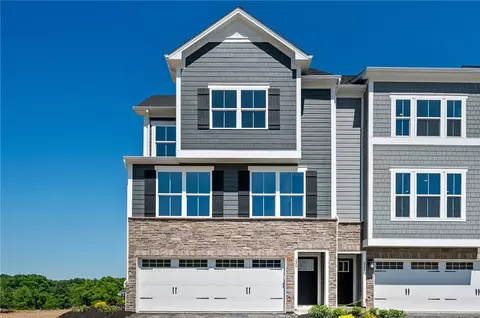 220 Yellowwood Ct, Washington, PA 15301