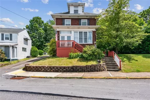 312 N Second St, Jeannette, PA 15644
