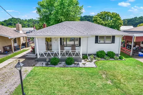 5 Railroad, Allenport, PA 15412