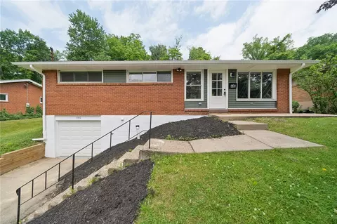 440 Garden City Dr, Monroeville, PA 15146