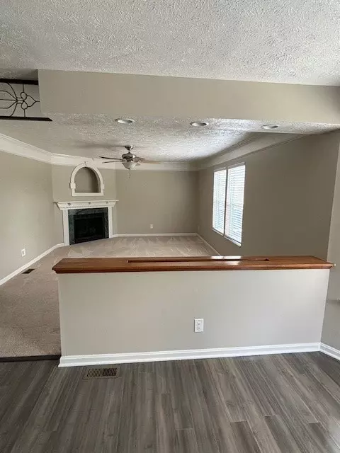 Living - 408 Kingsbrook Dr, Mcdonald, PA 15057 photo 1 of 1
