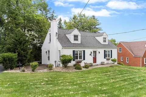 3327 Comanche Rd, Pittsburgh, PA 15241 photo 3