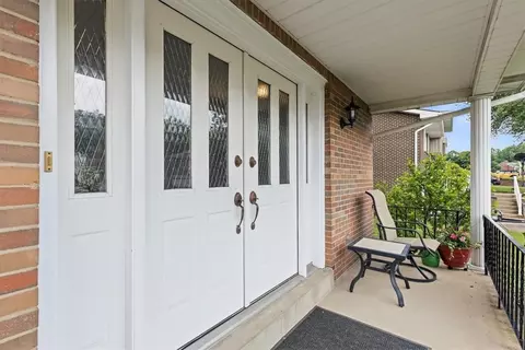 215 Sunrise Dr, Irwin, PA 15642 photo 40
