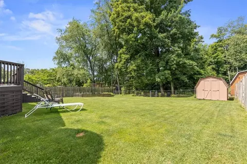 215 Sunrise Dr, Irwin, PA 15642 photo 34