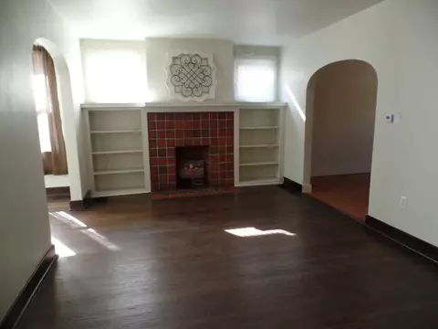 454 Mapleton, Pittsburgh, PA 15228 photo 2