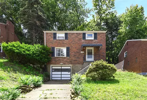 2136 Mcnary Blvd, Pittsburgh, PA 15221