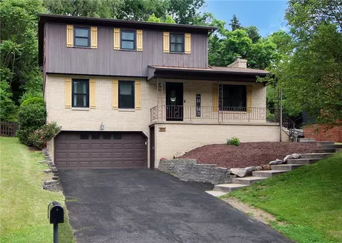 6551 Zupancic Dr, Pittsburgh, PA 15236
