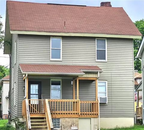 Exterior - 3531 3rd Ave, Koppel, PA 16136 photo 2 of 5