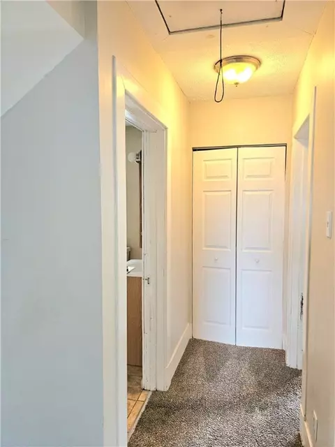Entry Way - 3531 3rd Ave, Koppel, PA 16136 photo 7 of 7
