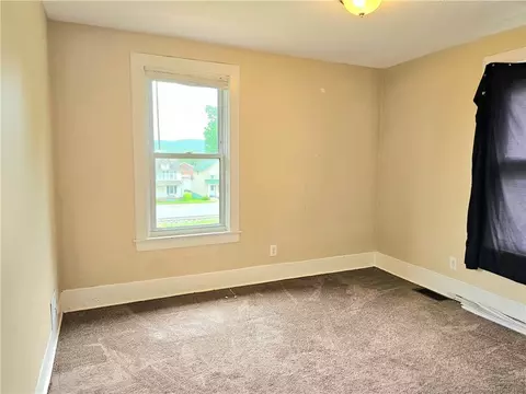 Bedroom - 3531 3rd Ave, Koppel, PA 16136 photo 5 of 5