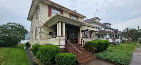 716 Young St, New Castle, PA 16101